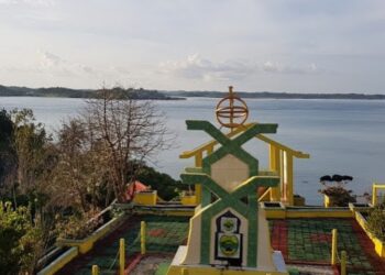 Tingkatkan  Pariwisata Lingga, Revitalisasi Tugu Khatulistiwa Jadi Prioritas Novrizal