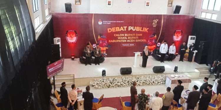 Debat Publik