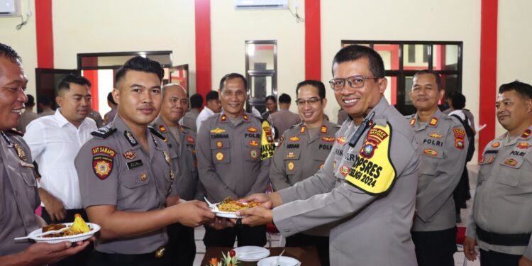 Akhir Tahun 2024, 2 Perwira Pertama dan 36 Bintara Polres Natuna Naik Pangkat