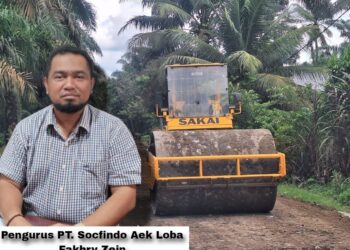 Respon Keluhan Masyarakat, PT. Socfindo Aek Loba Perbaiki Jalan Rusak