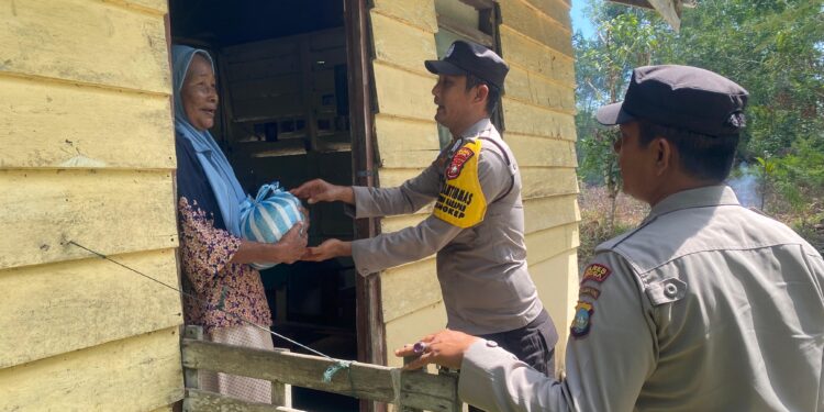 Bantuan sosial