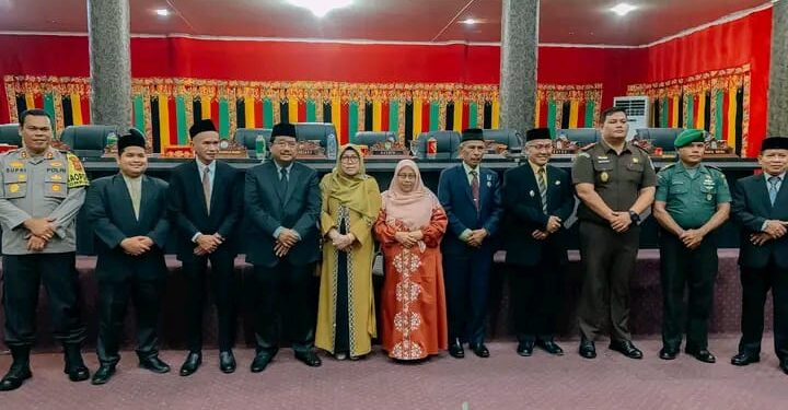 DPRD Aceh Singkil Gelar Paripurna Penetapan Bupati Dan Wakil Bupati Terpilih