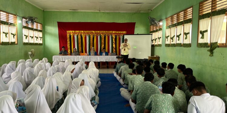 45 Siswa MAN Aceh Singkil di daftarkan Ke PTN Jalur Prestasi Akademik SPAN PTKIN Tahun 2025