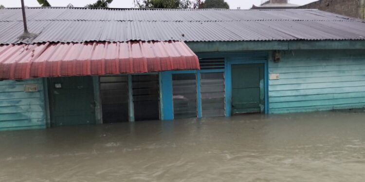 Teluk Air Langganan Banjir, Warga : InI Kado di Tahun 2025