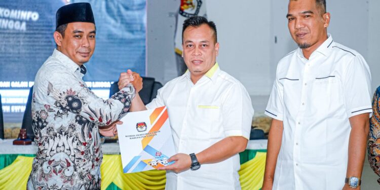 KPU Lingga Resmi Menetapkan Nizar – Novrizal Sebagai Bupati dan Wakil Bupati 2025 – 2030, Ajak Semua Pihak Bersatu untuk Wujudkan Lingga Bersinar