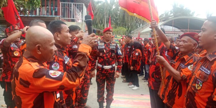 Lantik PAC Songsongan, Ketua MPC PP Asahan DR. Donald Panjaitan : Jangan Tergiur Dengan Harapan Palsu