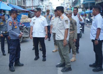 Sidak Pasar Inpres Kisaran, Wabup Asahan Minta Pedagang Tidak Gunakan Ruas Jalan