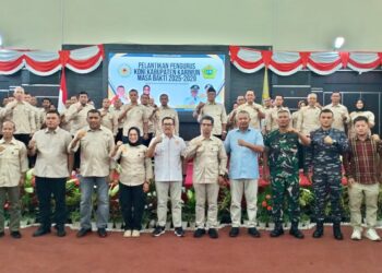 Pelantikan Pengurus KONI, Sri Rezeki Targetkan Karimun Naik Peringkat pada Porprov 2026