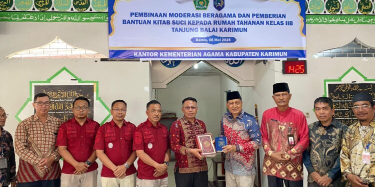 Dukung Program Pembinaan Moderasi Beragama, Rutan Karimun Terima Bantuan Kitab Suci