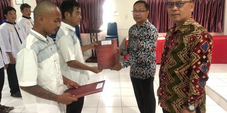 Peringati Hari Waisak, Rutan Karimun Berikan Remisi Khusus Kepada WBP Beragama Buddha
