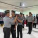 Karutan Karimun Sematkan Tanda Kenaikan Pangkat kepada Satu Orang Pegawai