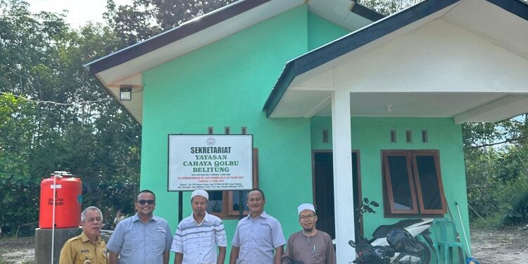 PT Timah Bantu Pembangunan Pondok Pesantren Aunur di Desa Padang
