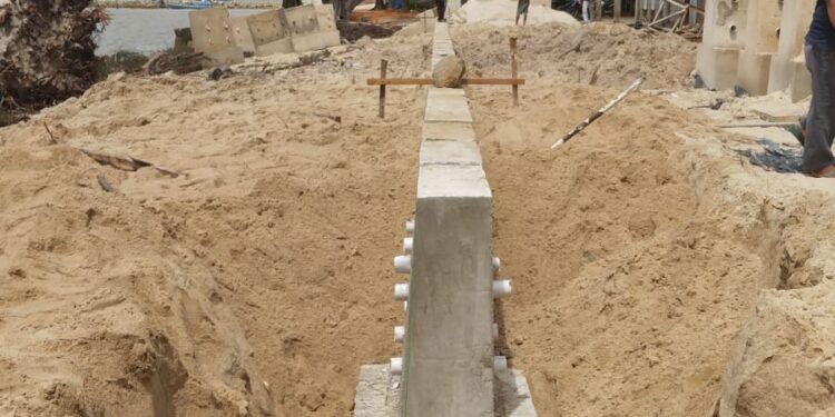 PT Timah Pasang Penahan Abrasi Sepanjang 100 M di Pantai Pongkar