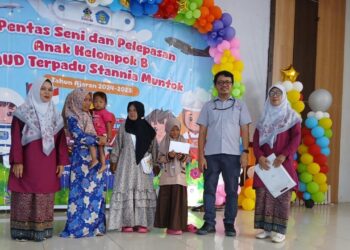 PT Timah Fasilitasi Kegiatan Pentas Seni dan Pelepasan Anak Kelompok B