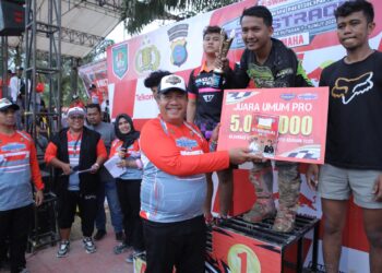 Kejurnas Grasstrack 2025 Sukses Digelar, Bupati Ingin Berkelanjutan