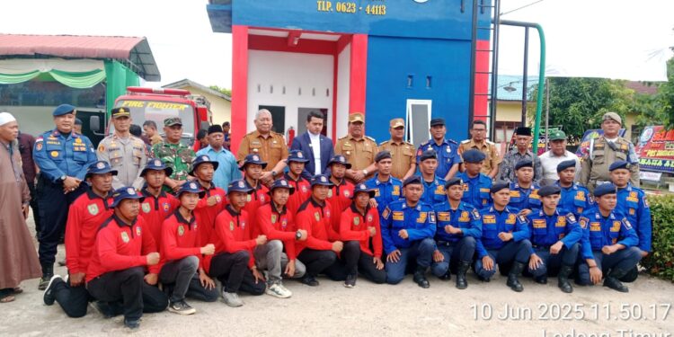 Bupati Asahan Resmikan Pos Damkar Kecamatan Aek Ledong, Disambut Antusias Anak-Anak SD