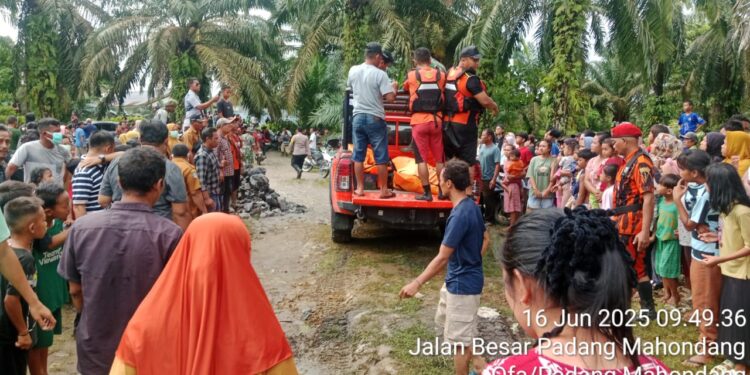 Hari Ketiga, Perikan Temukan Mayat Surya Pebrian Hayut Di Sungai Asahan