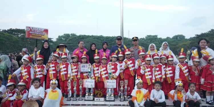 Wakil Bupati Asahan Tutup Marching Festival ke-III Tahun 2025