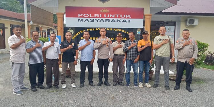 Wartawan Dan Kapolsek Pulau Raja Jalin Silaturahmi