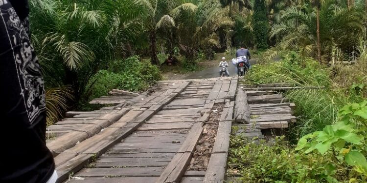 Masyarakat Harapkan Pembangunan Jembatan yang Layak di Jalan Mosa Jae dan Mosa Juluno