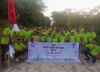 HKBP Natuna Hut ke 11 Tahun: Jalan Sehat, Donor Darah,Game kekompakan,Hadiah Siswa prestasi dan Semangat Membangun di Perbatasan Utara Indonesia