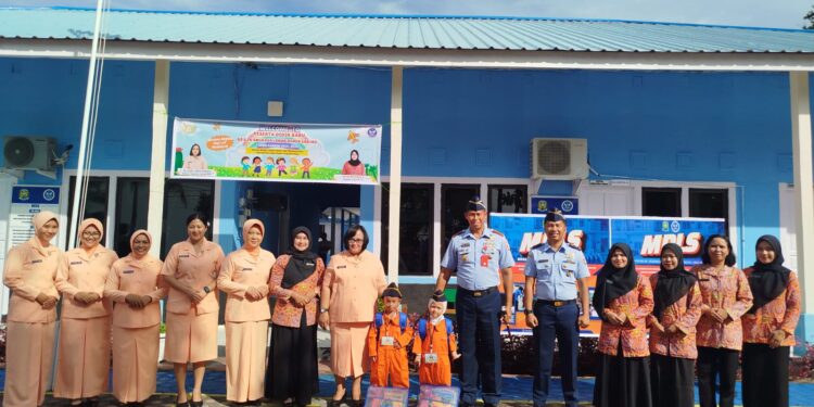 108 Siswa Baru TK Angkasa Natuna Disambut Hangat Danlanud RSA & Ketua Yasarini