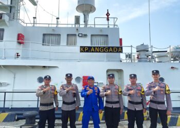Kapal Polairud Anggada‑7016 Sandar di Subi, Polri Tegaskan Komitmen Sambang Nusa di Perbatasan Natuna