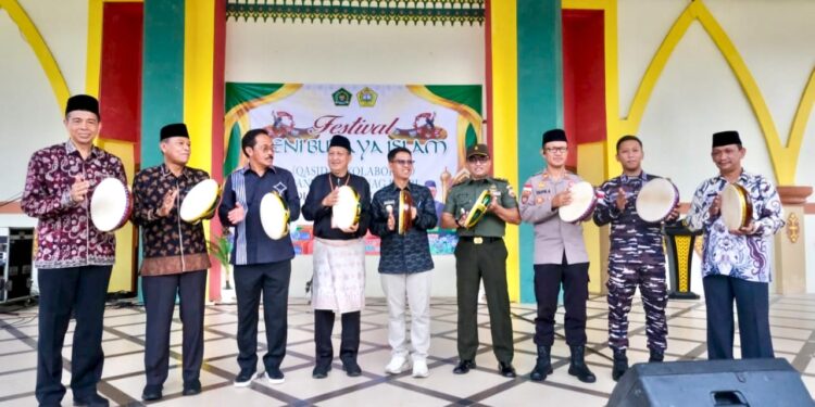 Nurdin Basirun Resmi Buka Festival Seni Budaya Islam Qasidah Kolaborasi Tingkat Provinsi Kepri Tahun 2025
