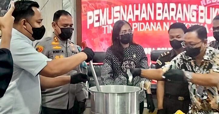 2.067,52 Gram Sabu Dimusnahkan, Kapolres : Karimun Jadi Tempat Transit Narkoba