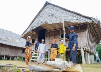 Bersama PT Timah Budaya Masyarakat Adat Mapur, Kampung Adat Gebong Memarong Kembali Eksis