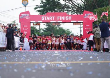 Ribuan Pelari  Ikut TINS Half Marathon 2025, Kota Pangkalpinang Dipenuhi Semangat Sportif