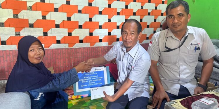 Ringankan Biaya Pengobatan Masyarakat, PT Timah Serahkan Bantuan untuk Warga Pemali 