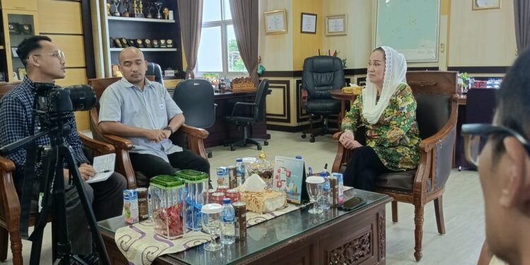 Bupati Cen Sui Lan ke BRIN & INVEST SEA : Tanpa Diskresi, Natuna Sulit Maju