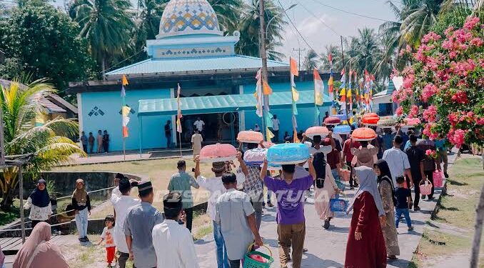 Kecamatan Subi Semarakkan Maulid Nabi Muhammad SAW 1447 H, Tradisi Unik Arak Buah-Buahan dan Makanan Jadi Daya Tarik