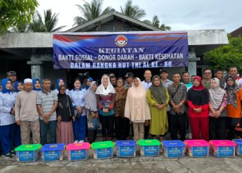 Bupati Natuna Cen Sui Lan dan Forkopimda Semarakkan HUT ke-80 TNI AL di Ranai