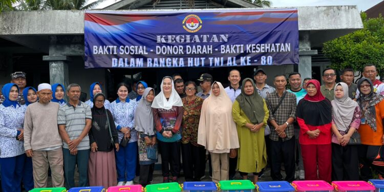 Bupati Natuna Cen Sui Lan dan Forkopimda Semarakkan HUT ke-80 TNI AL di Ranai