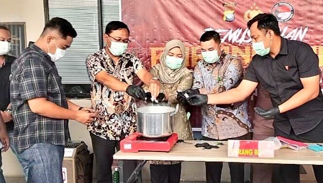 Pemusnahan barang bukti