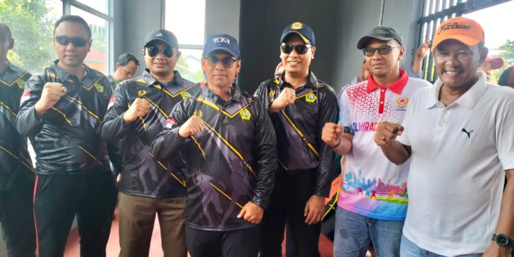 Resmi Dibuka Bupati Iskandar, Pelti Gelar Turnamen Tenis Karimun 2025