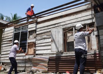 Rumah Warga Bangka Tengah Hampir Roboh, PT TIMAH Tbk Hadirkan Rumah Layak Huni untuk Aling