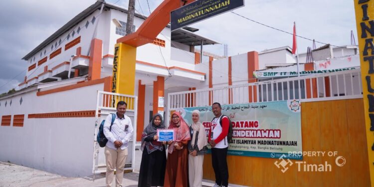 Dukung Pendidikan dan Keagamaan, PT Timah Serahkan Bantuan Pembangunan Masjid Yayasan Khodijah Center Madani
