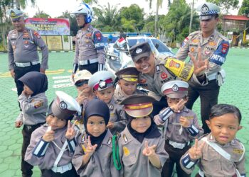 Polisi sahabat anak