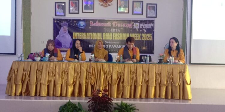 SMKN 3 Payakumbuh Dapat Kunjungan Spesial Dari IRFW dan PUAN ASPEKRAF