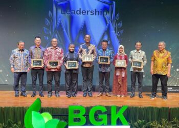 PT TIMAH Tbk Raih Penghargaan Indonesia ESG Leadership Awards 2025 Kategori Leadership AAA