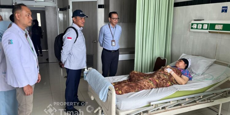 Dirut PT TIMAH Sambangi RSBT Pangkalpinang, Beri Semangat dan Pastikan Karyawan Dapat Layanan Terbaik