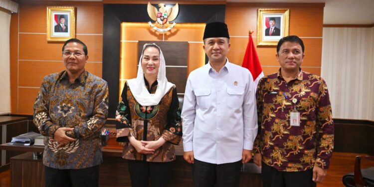 Menteri Transmigrasi dan Cen Sui Lan Finalkan KAPET Natuna, Proyek Raksasa untuk Hub Maritim ASEAN–Asia Timur