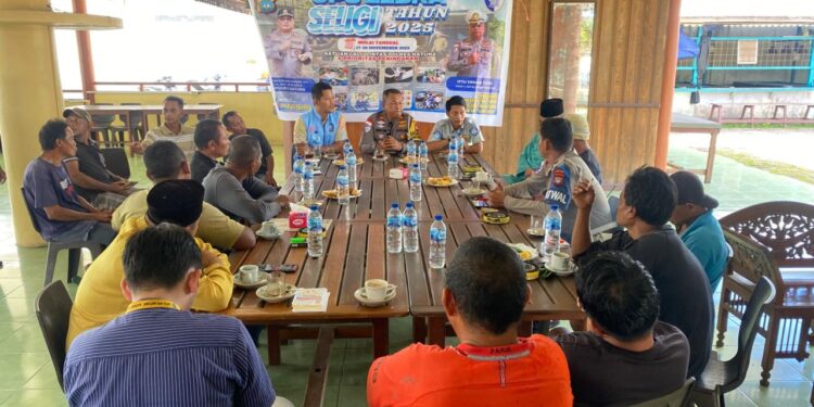 Coffee Morning Satlantas Bersama Komunitas Angkutan Darat Dorong Tertib Pajak dan Keselamatan Jalan di Natuna
