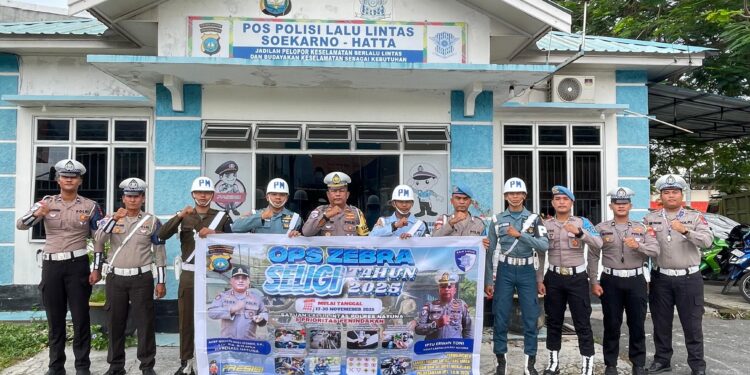 Satlantas Polres Natuna Gelar Patroli Gabungan Ops Zebra Seligi 2025 di Simpang Masjid Al-Jami’