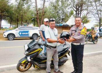 Polres Natuna: Helm Itu Sahabat, Bukan Mantan. Jangan Ditinggal Saat Musim Utara
