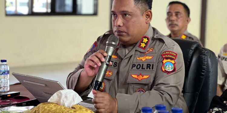 SE Kemenag Tekankan Larangan Pawai Natal dan Tahun Baru, Polres Natuna Perkuat Pengamanan Operasi Lilin Seligi 2025