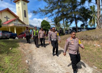 Pastikan Natal Aman dan Damai, Kapolres Natuna Intensif Tinjau Gereja Sejak Malam Misa Natal